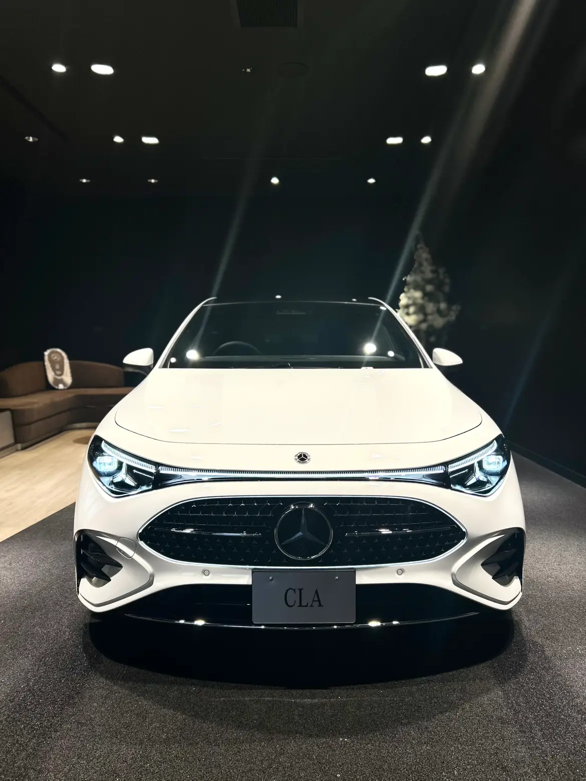 【八王子】注目の展示車「新型CLA」のご案内