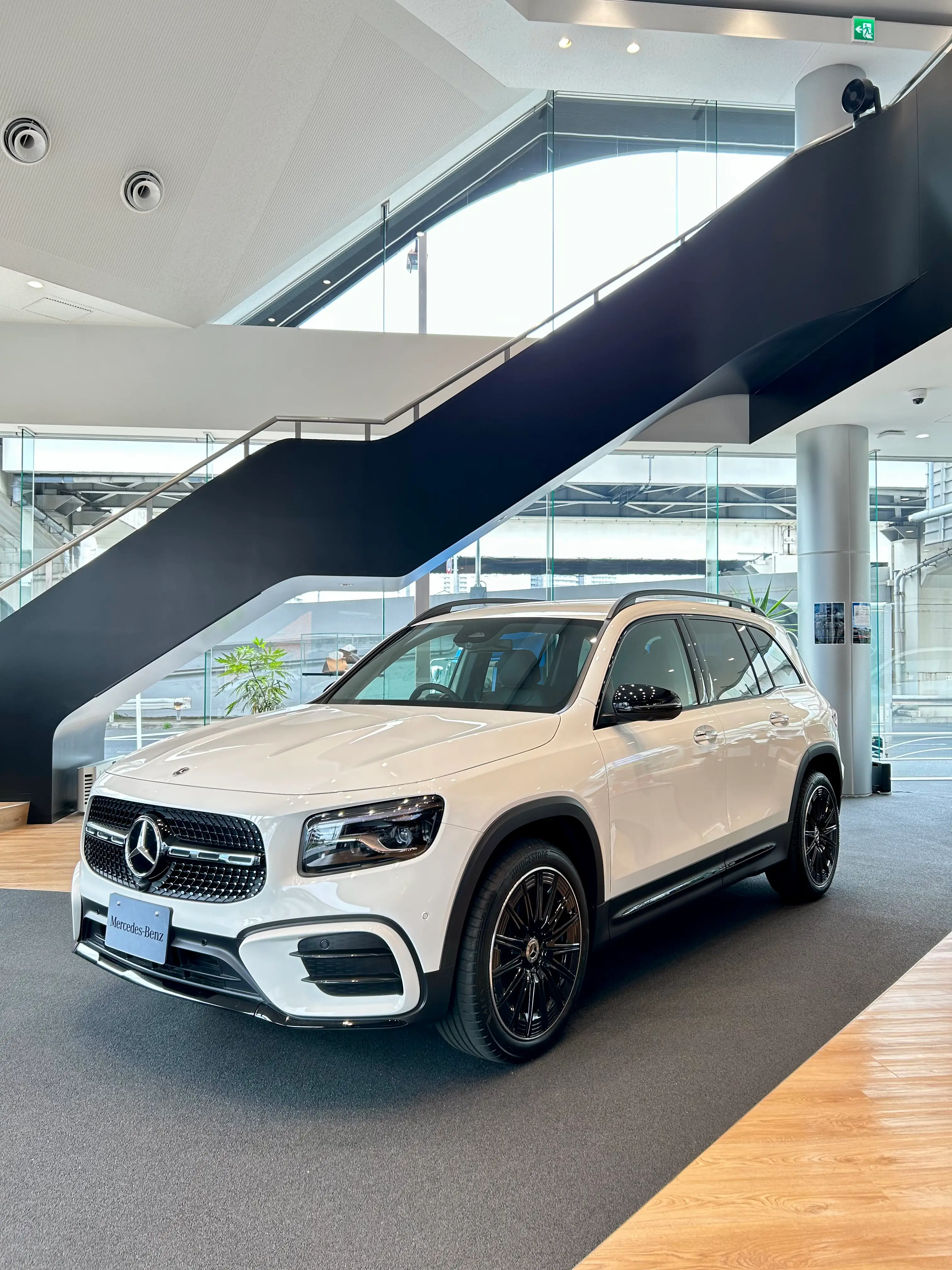 【横浜中央】NEW！展示車 GLB 200 d 4MATIC Urban Stars のご紹介