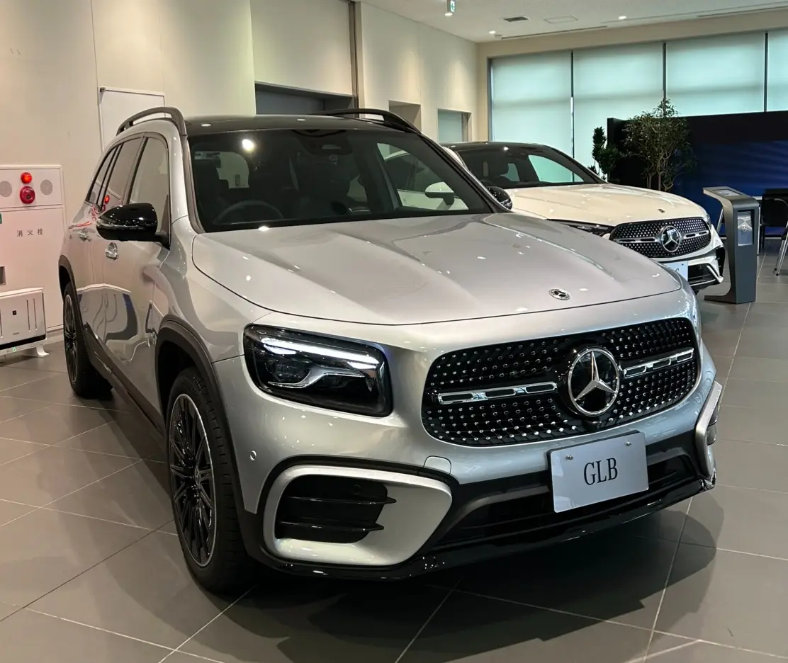 【世田谷南】展示車”GLB 200 d 4MATIC Urban Stars”のご紹介