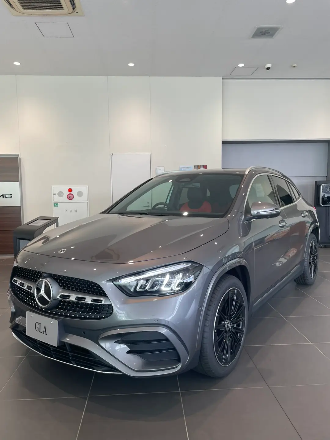【世田谷南】展示車「GLA 200 d 4MATIC Urban Stars」のご案内