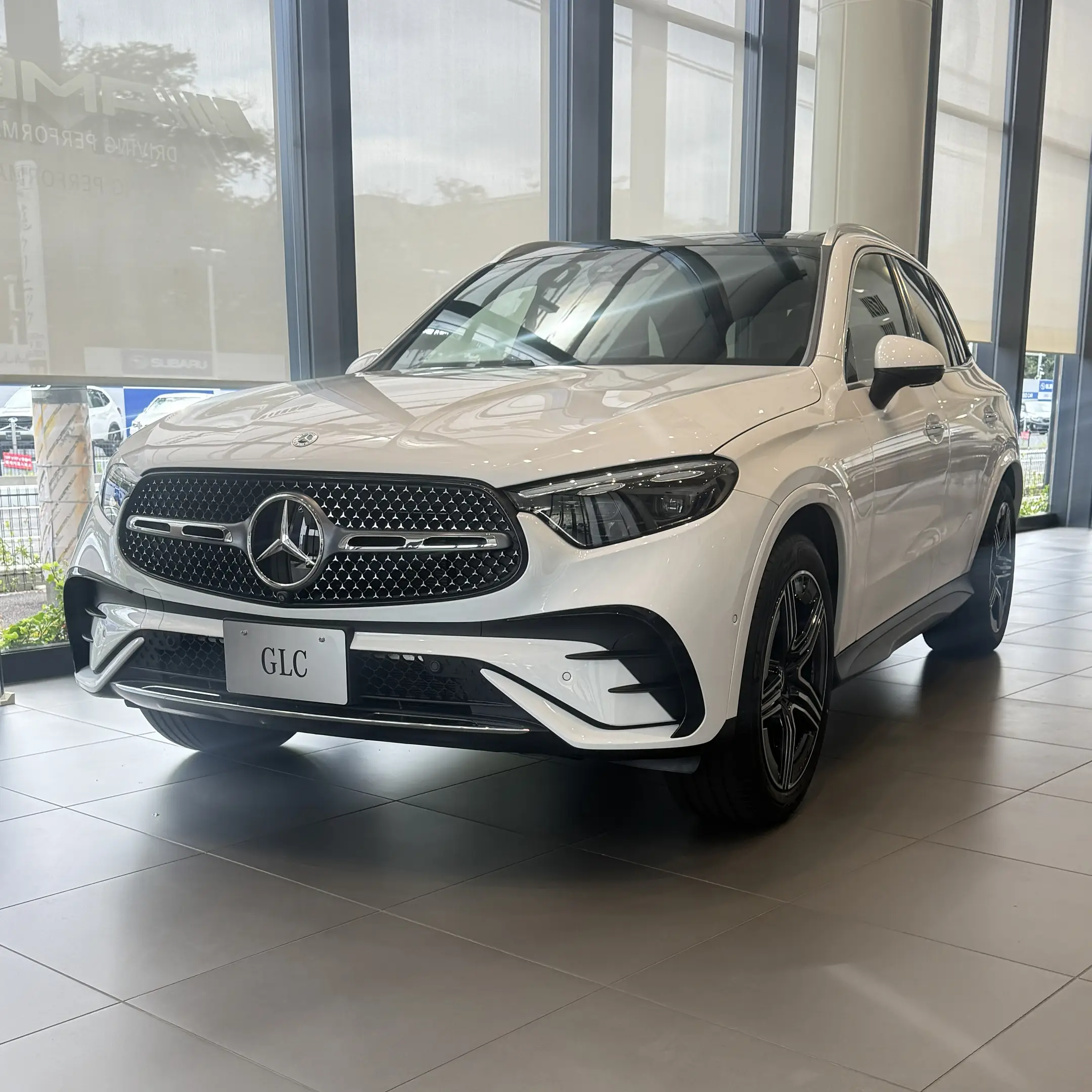 【新百合ヶ丘】GLC 350 e 4MATIC Sports Edition Star