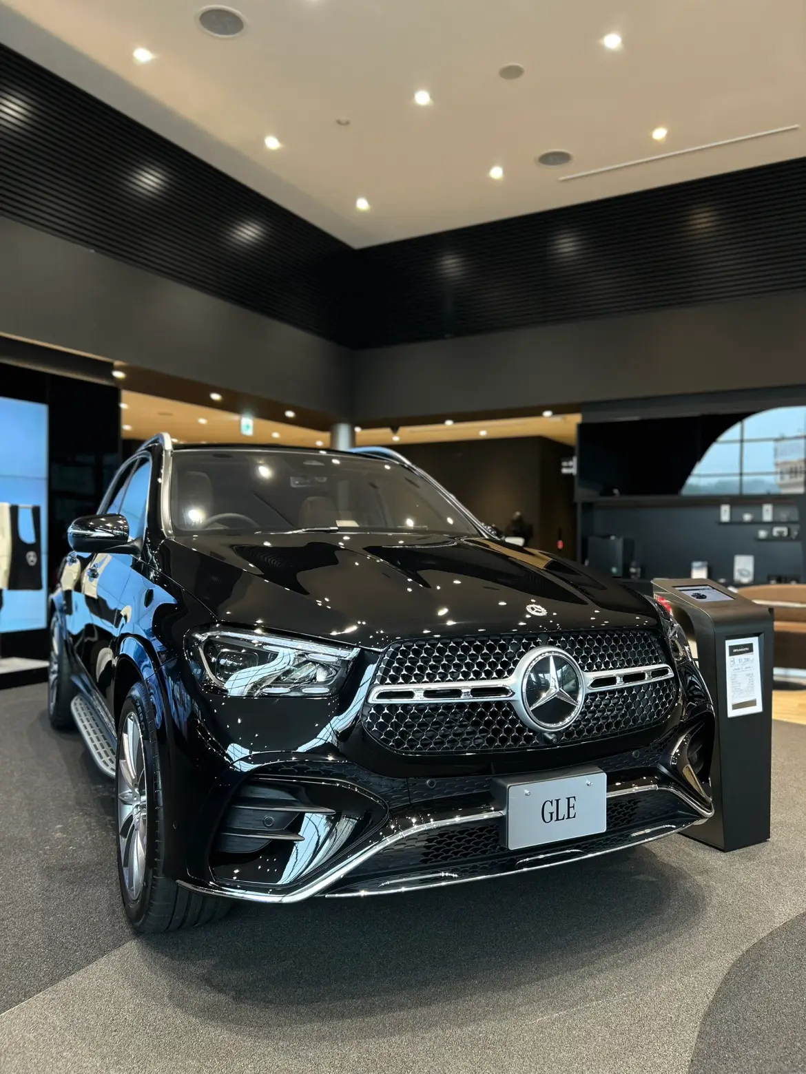 【八王子】展示車「GLE 450 d 4MATIC Sports Core（ISG）」のご紹介